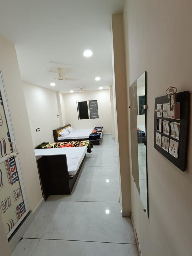 Hotel Shipra Inn 우자인 외부 사진